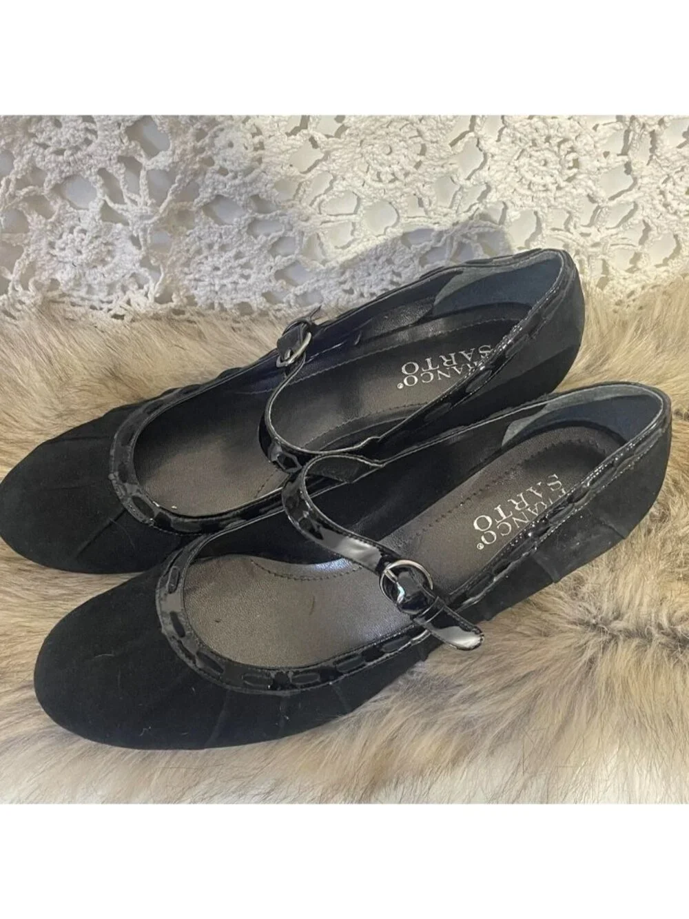 Franco Sarto black Mary Jane suede leather heels with buckle
